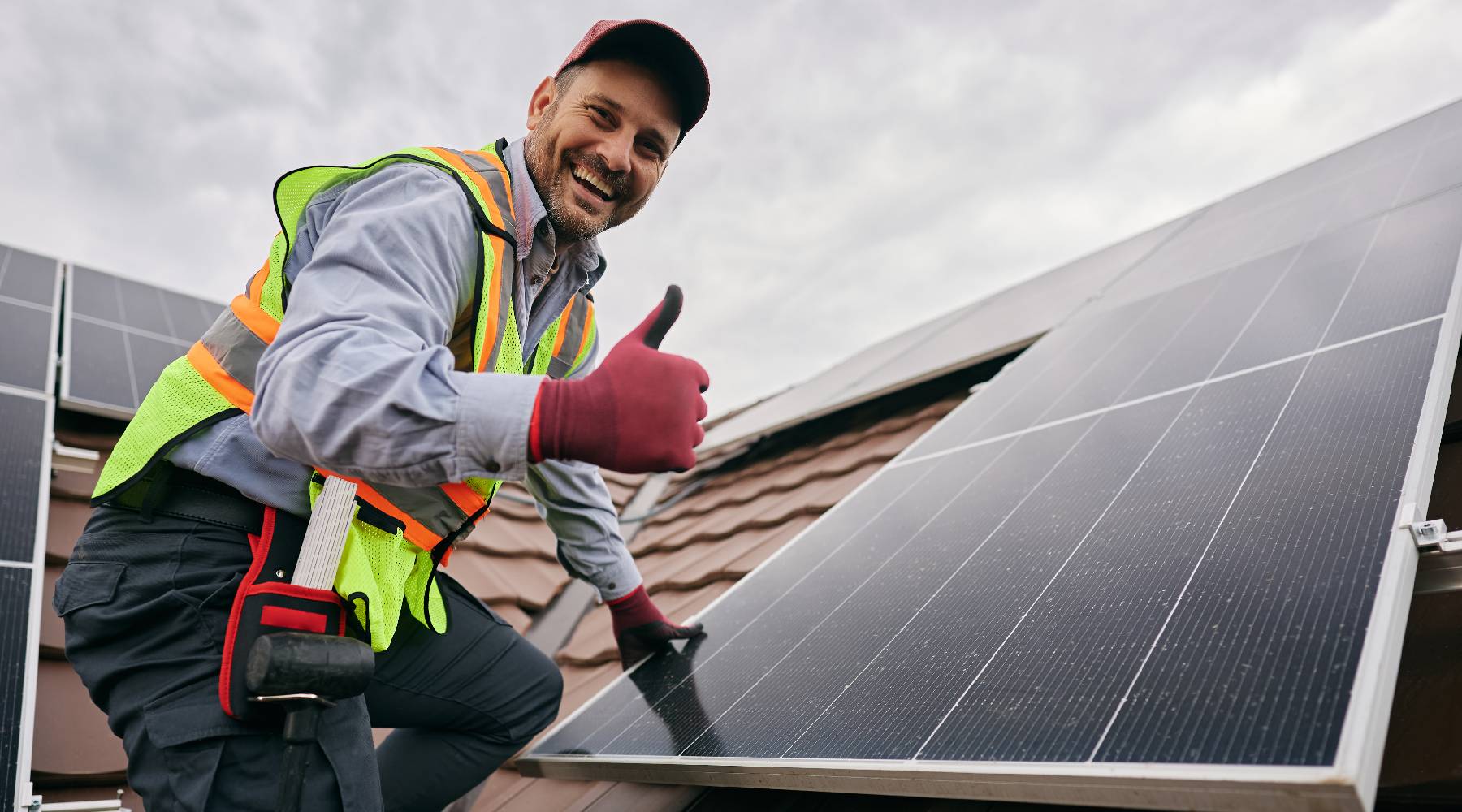 solar panel installers fife